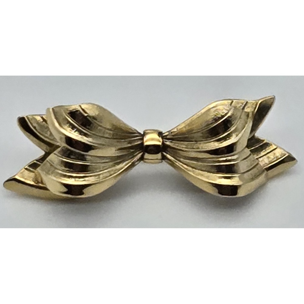 Vintage Gold Tone Bow Brooch Classic Ribbon Minimalist Lightweight Pin